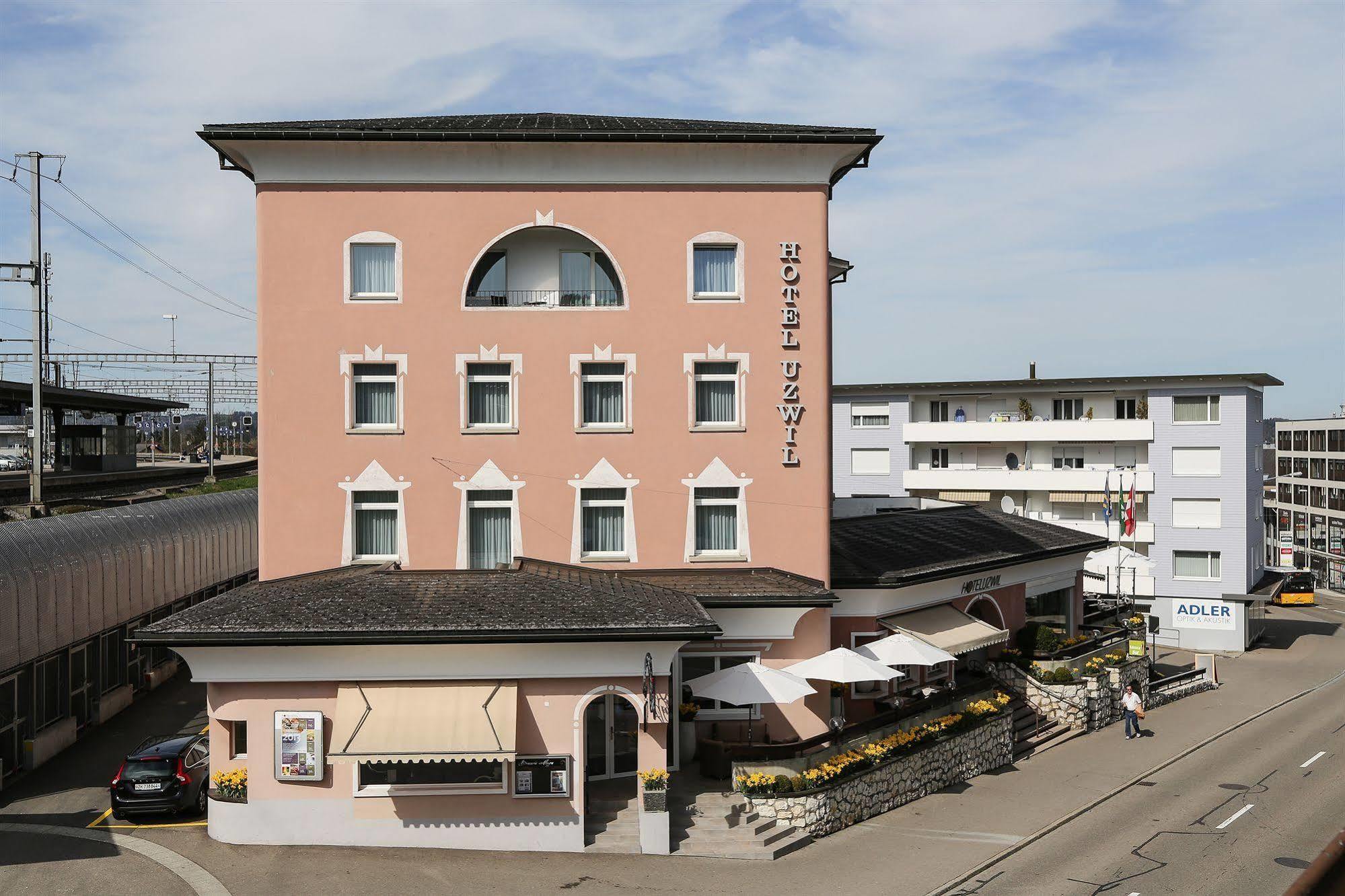 Hotel Uzwil ภายนอก รูปภาพ
